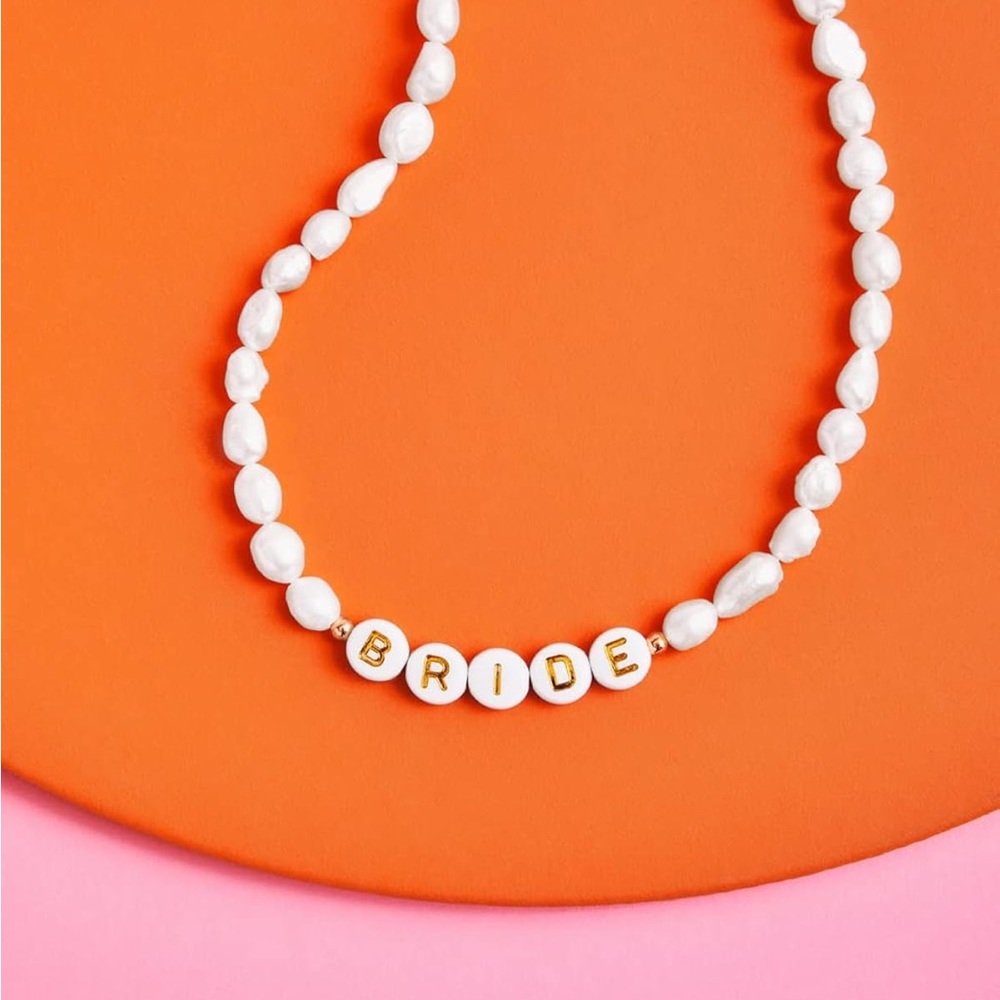 Classic White and Gold Beaded Necklace